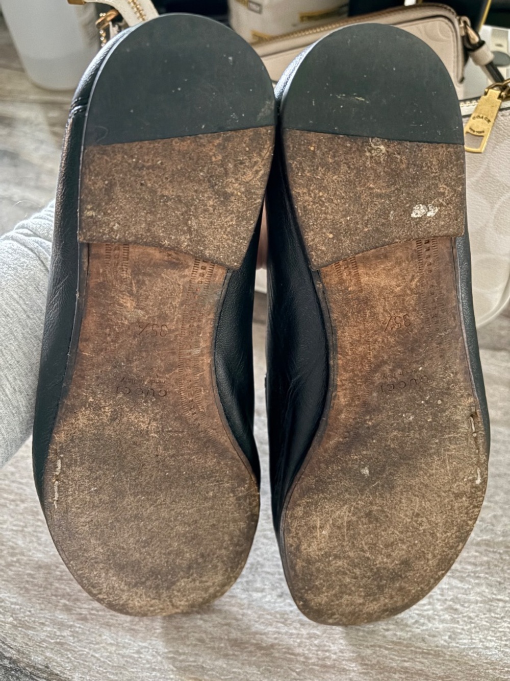 Gucci Black Leather Women’s Horsebit Loafers - Picture 7 of 16